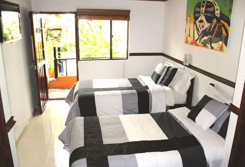 Niza Norte Bed & Breakfast