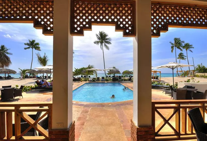 استراحتگاه Miranda Bayahibe