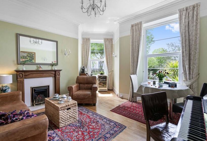 בית מלון כפרי Abbeyfield B&b