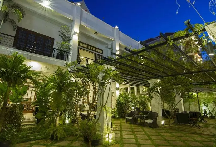 Hotel Apsara Centrepole