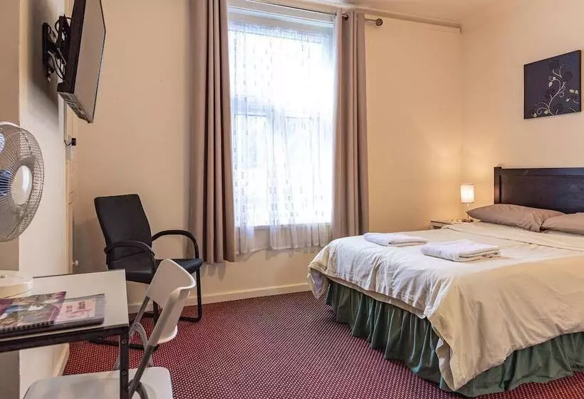 בית מלון כפרי City Centre Guest House