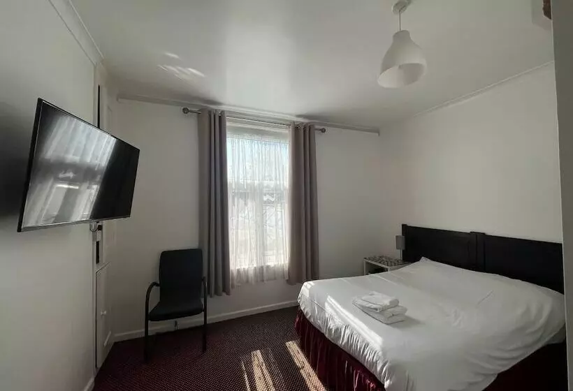 בית מלון כפרי City Centre Guest House