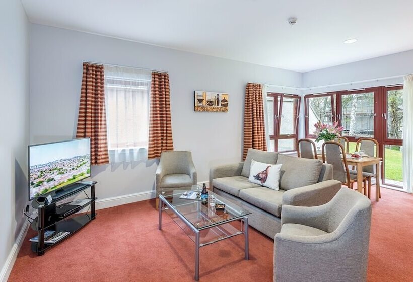 酒店 High Range Lodge