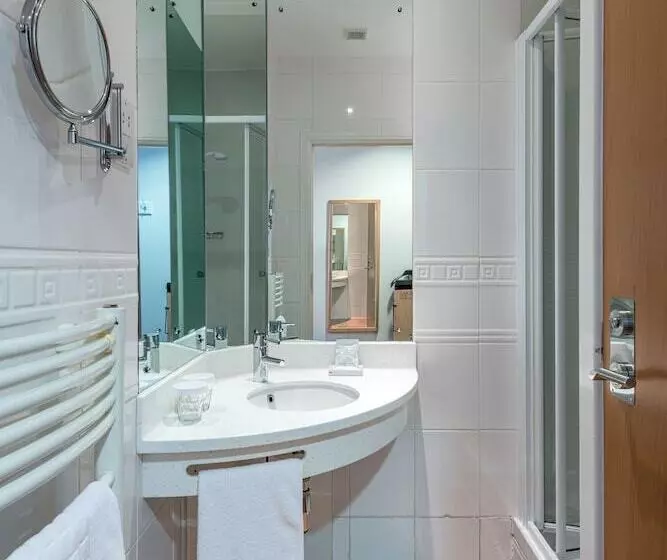 Hotel High Range Lodge