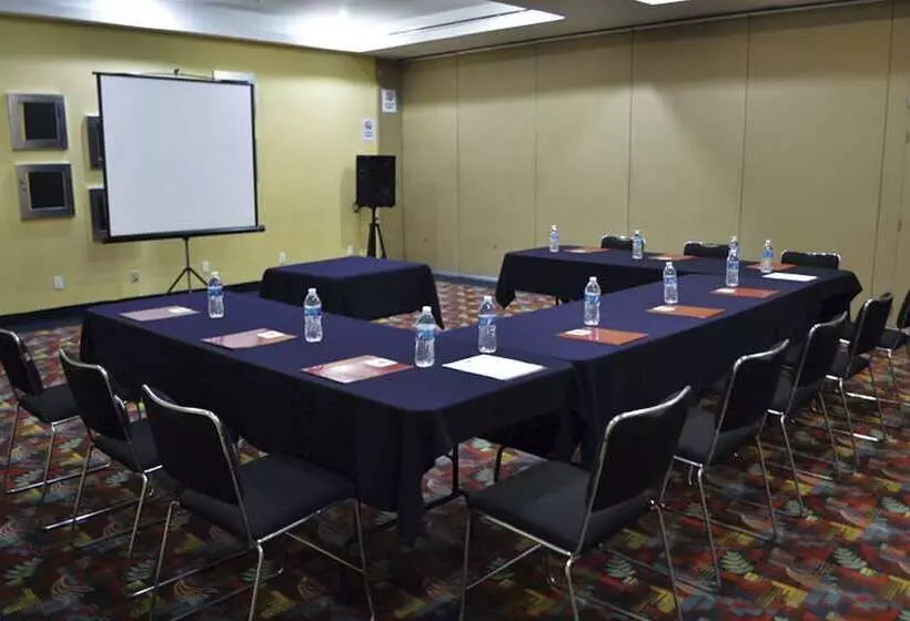 ホテル Mediterraneo Sa De Cv