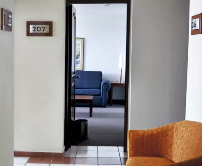 ホテル Mediterraneo Sa De Cv