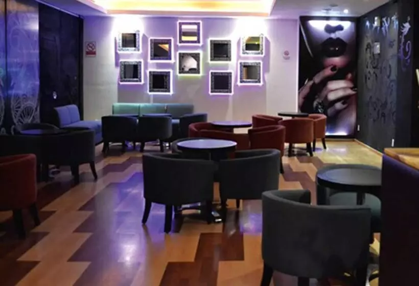 ホテル Mediterraneo Sa De Cv