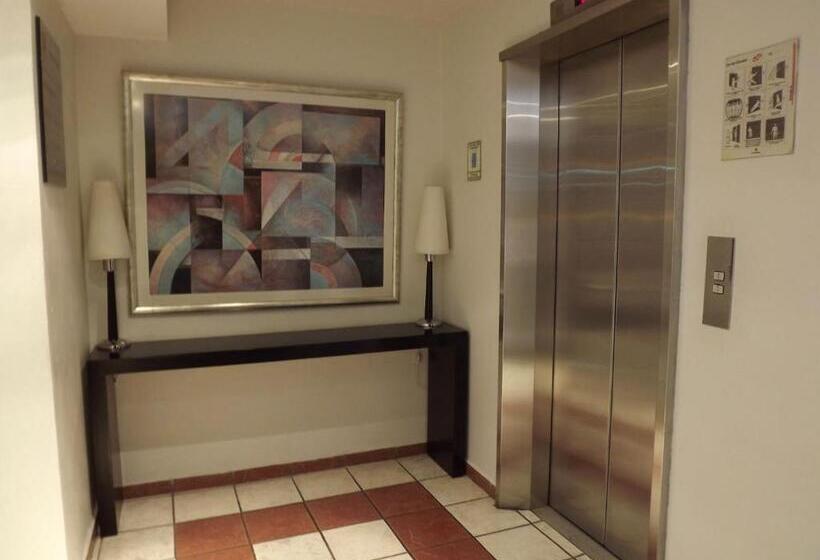 בית מלון כפרי Mediterraneo Sa De Cv