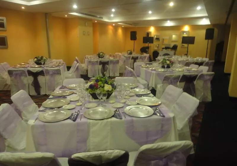 ホテル Mediterraneo Sa De Cv