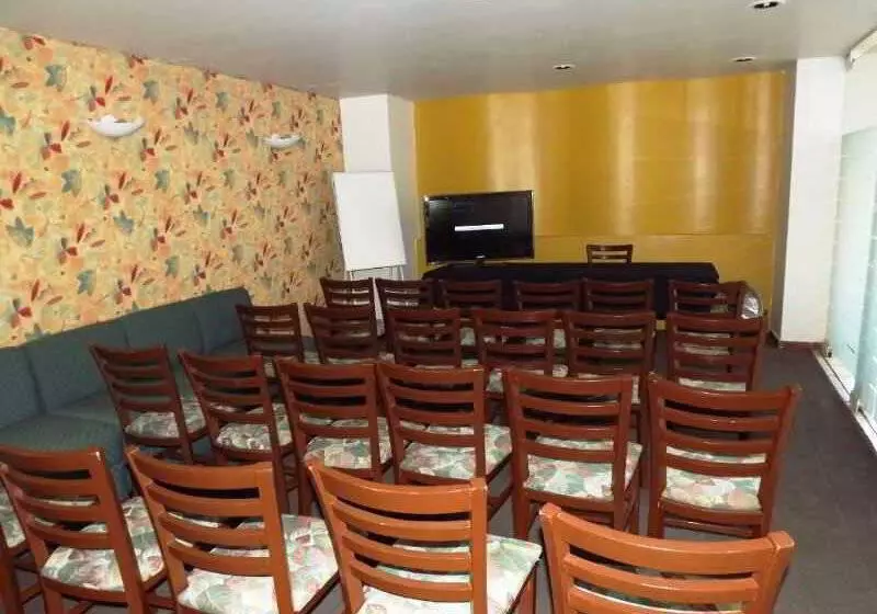 ホテル Mediterraneo Sa De Cv