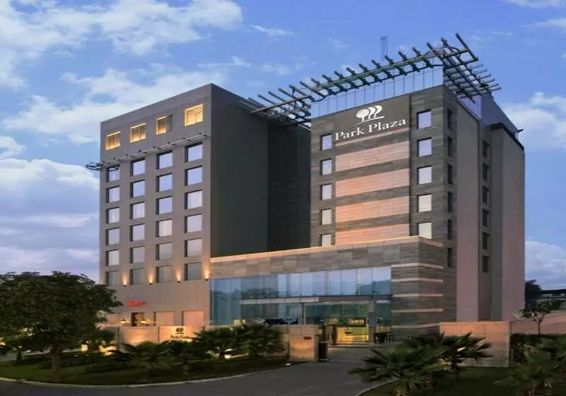 هتل Park Plaza Faridabad