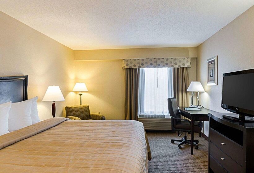 ホテル Quality Inn Troutville  Roanoke North