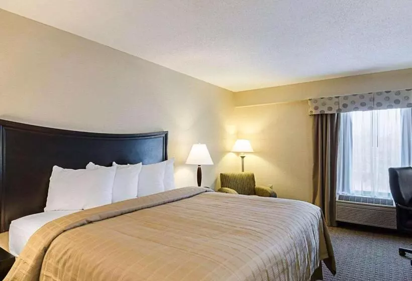 ホテル Quality Inn Troutville  Roanoke North