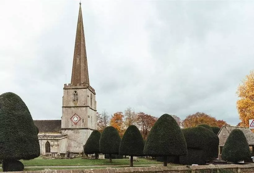 Hotel The Falcon Painswick