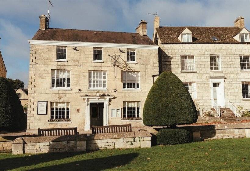فندق The Falcon Painswick