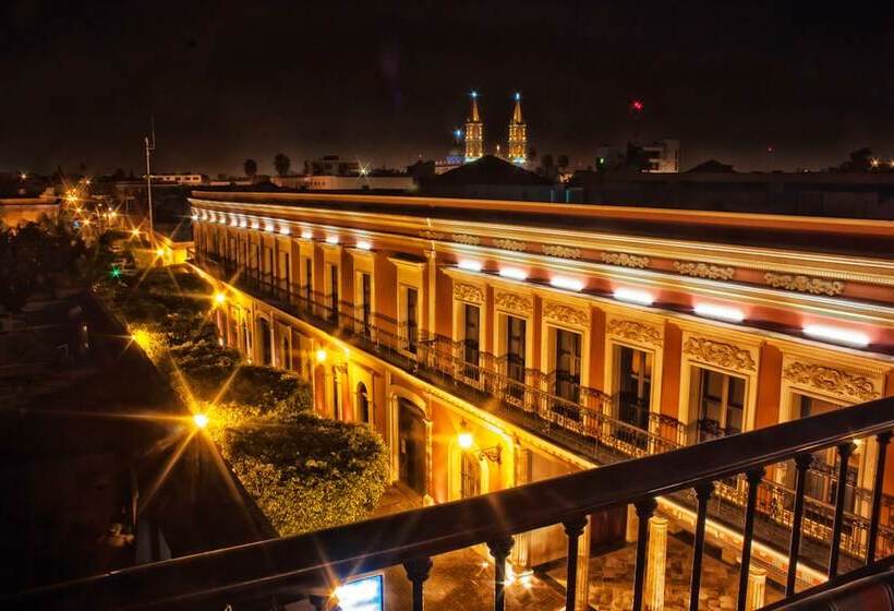 Szálloda The Jonathon Boutique