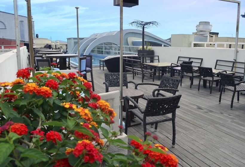 Szálloda The Jonathon Boutique