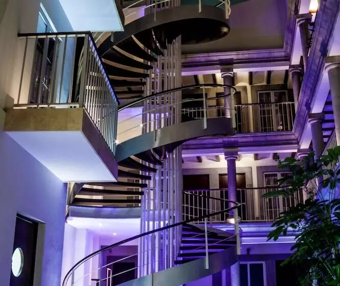 호텔 The Jonathon Boutique