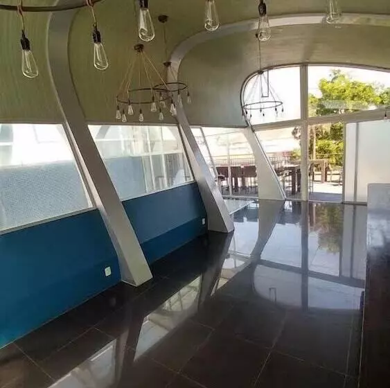 호텔 The Jonathon Boutique