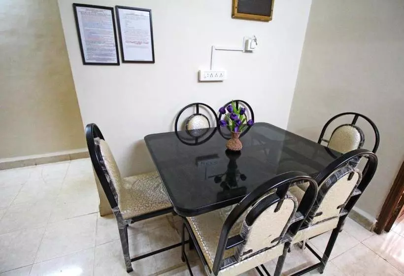 Sandys Service Apartments