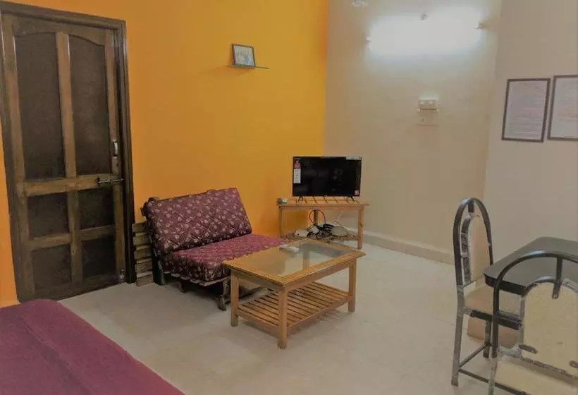 Sandys Service Apartments