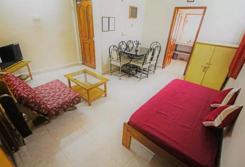 Sandys Service Apartments