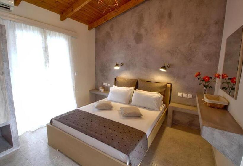 Two Brothers Studios & Apts