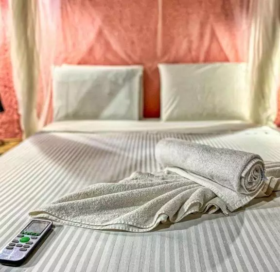 Apart Hotel Casaejido