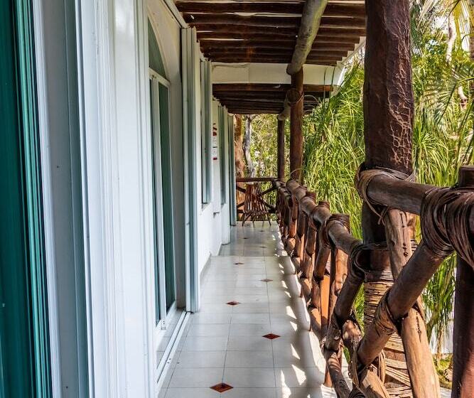 Apart Hotel Casaejido