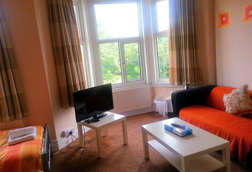 Bed and Breakfast Highcroft Guest House