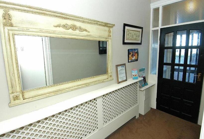 مبيت وإفطار Cara Guesthouse