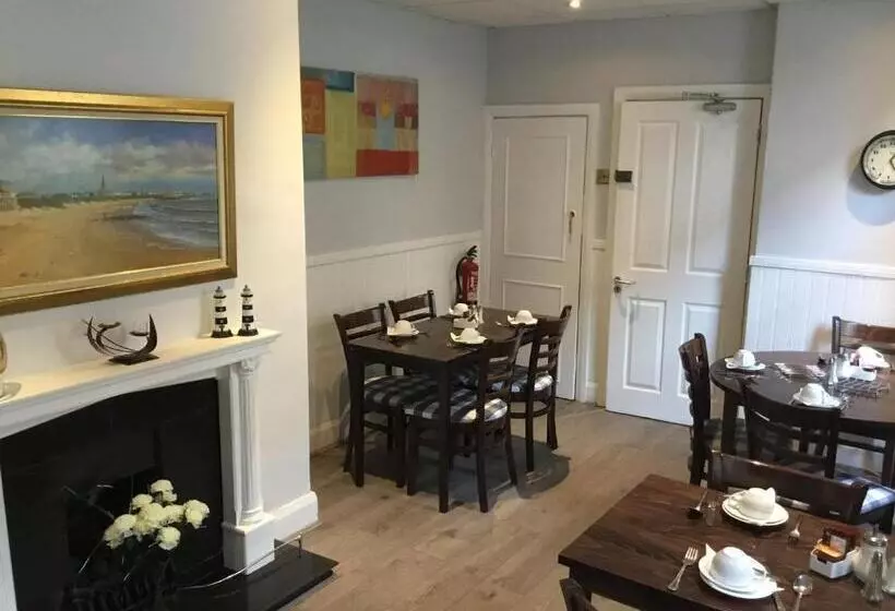 ベッドアンドブレックファースト Cara Guesthouse