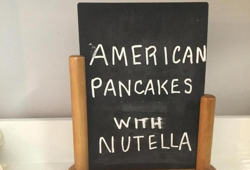 مبيت وإفطار Cara Guesthouse