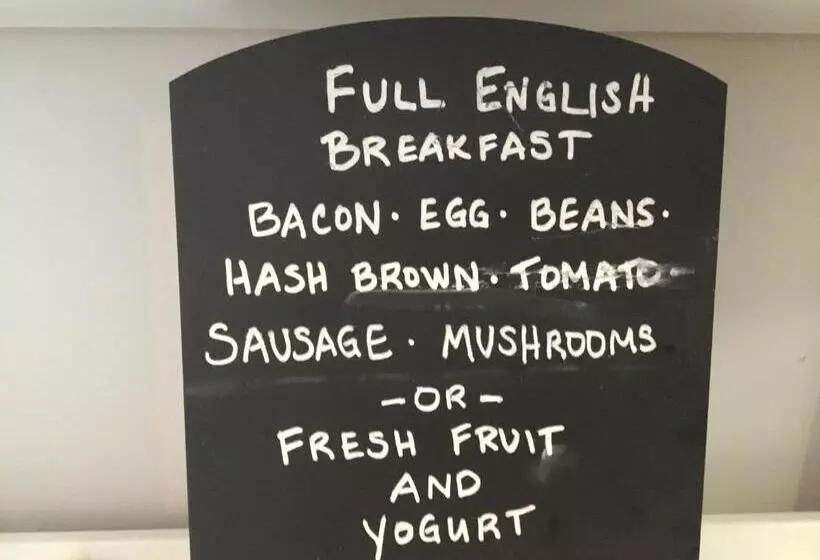 ベッドアンドブレックファースト Cara Guesthouse