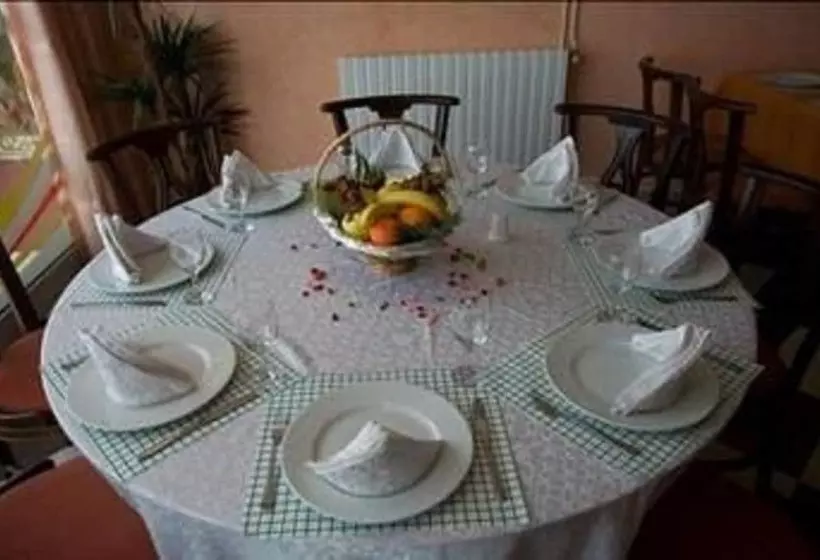 هتل Abbasides Palace