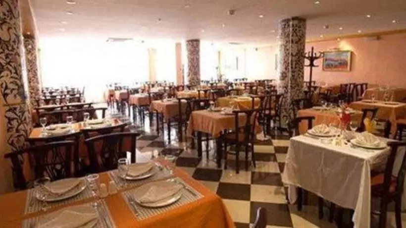 هتل Abbasides Palace