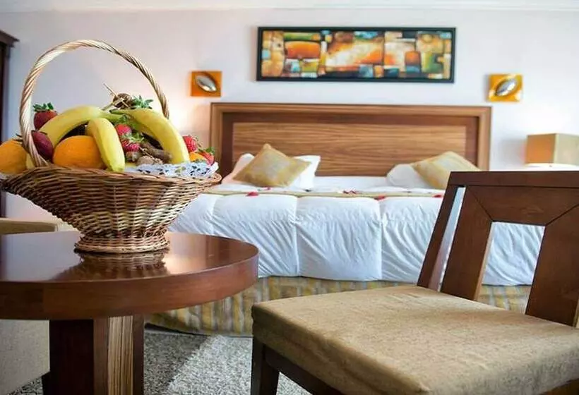 هتل Abbasides Palace