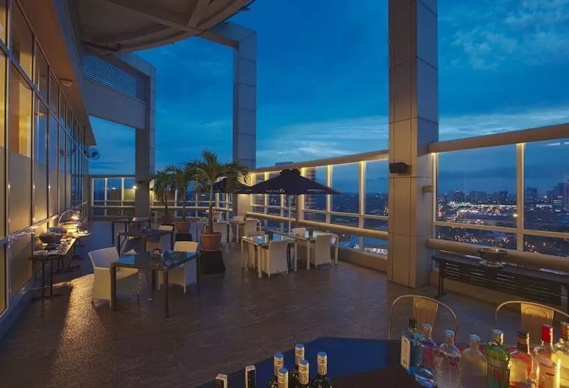 Acacia Hotel Manila