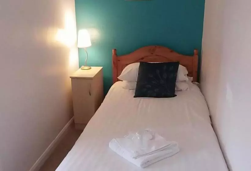 Отель Betty Cottles Inn