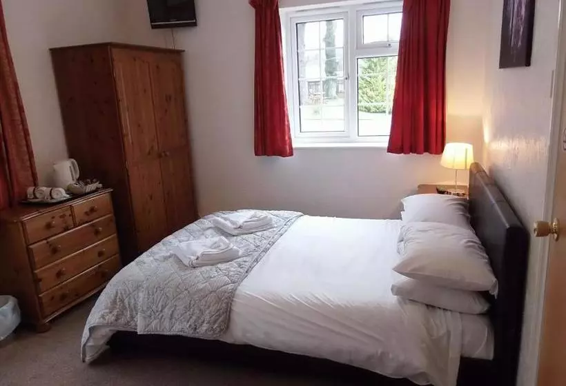 Отель Betty Cottles Inn