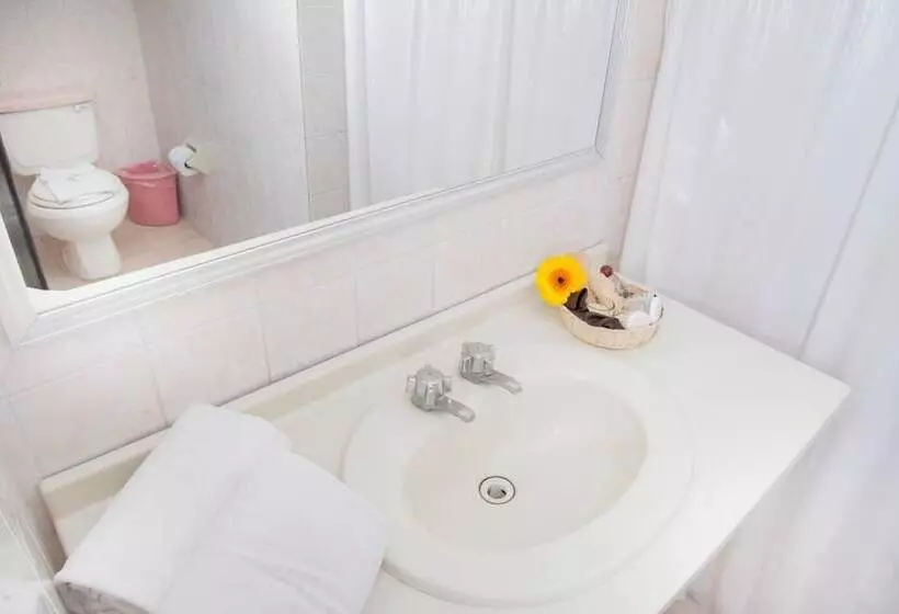 בית מלון כפרי El Cid