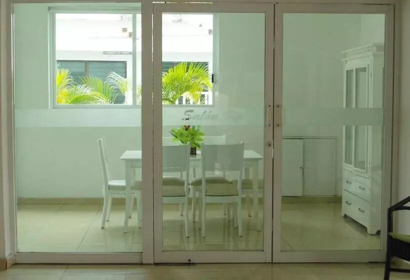 בית מלון כפרי El Cid