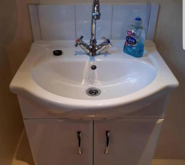 فندق Elmswood Guest House