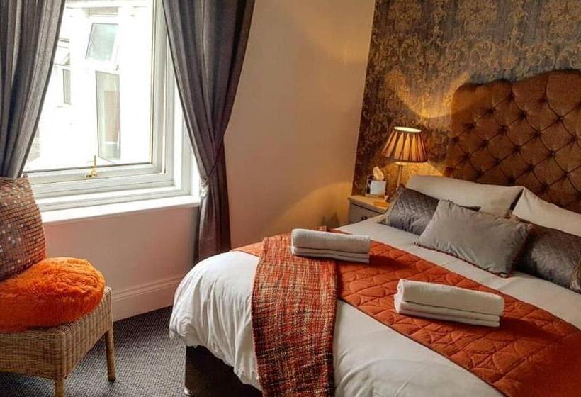 فندق Elmswood Guest House