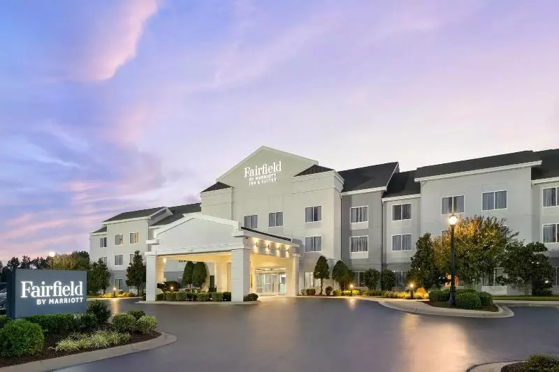 호텔 Fairfield Inn And Suites Wilson
