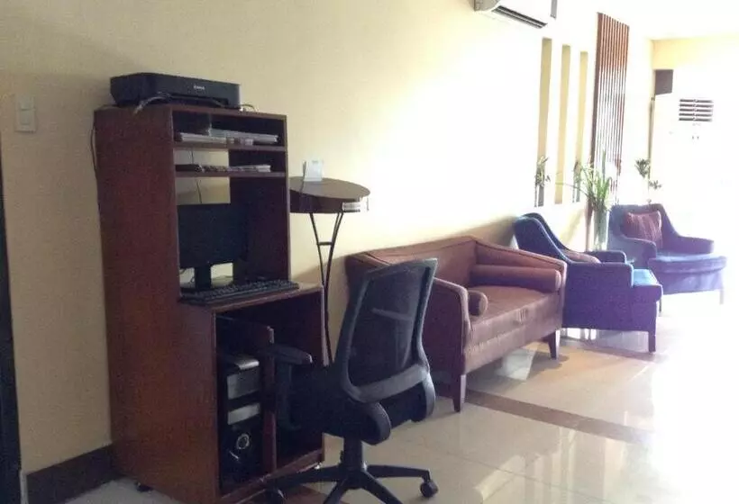 Fersal Hotel Kalayaan, Quezon City