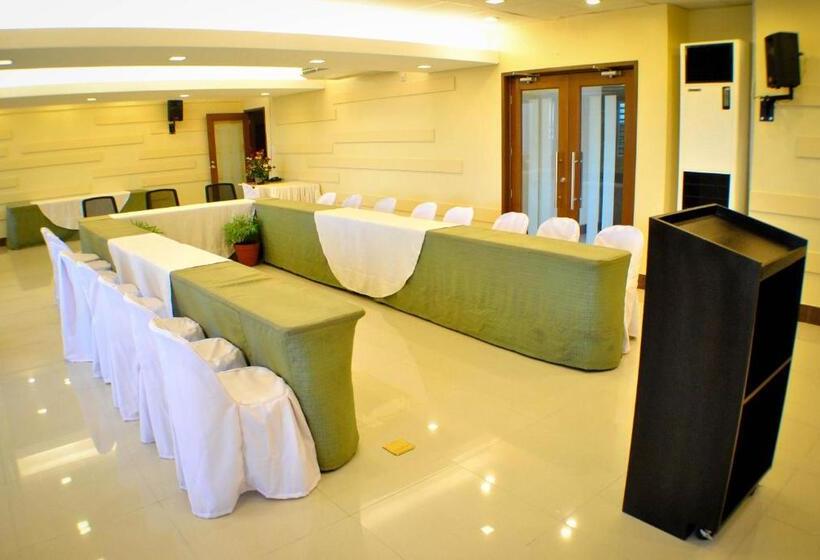 Fersal Hotel Kalayaan, Quezon City