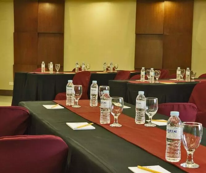 Fersal Hotel Kalayaan, Quezon City