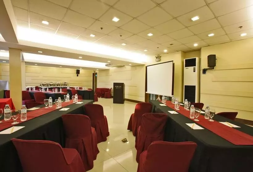 Fersal Hotel Kalayaan, Quezon City