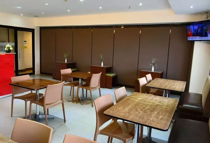 Fersal Hotel Kalayaan, Quezon City